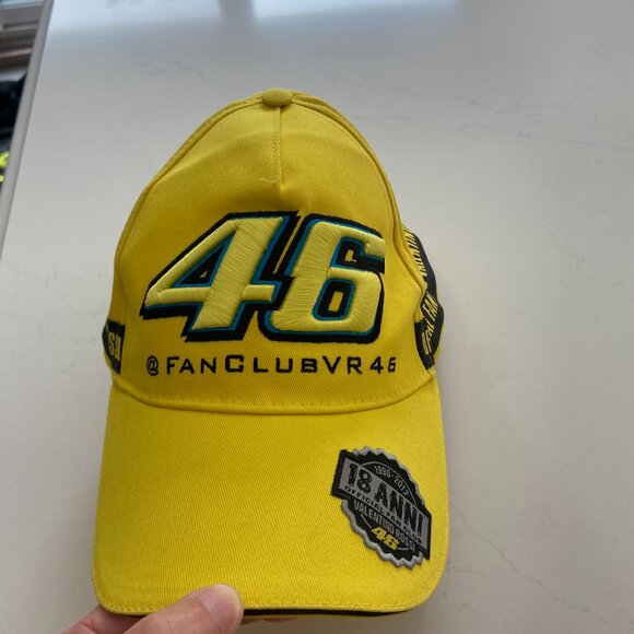 Valentino Rossi hat - Picture 1 of 3